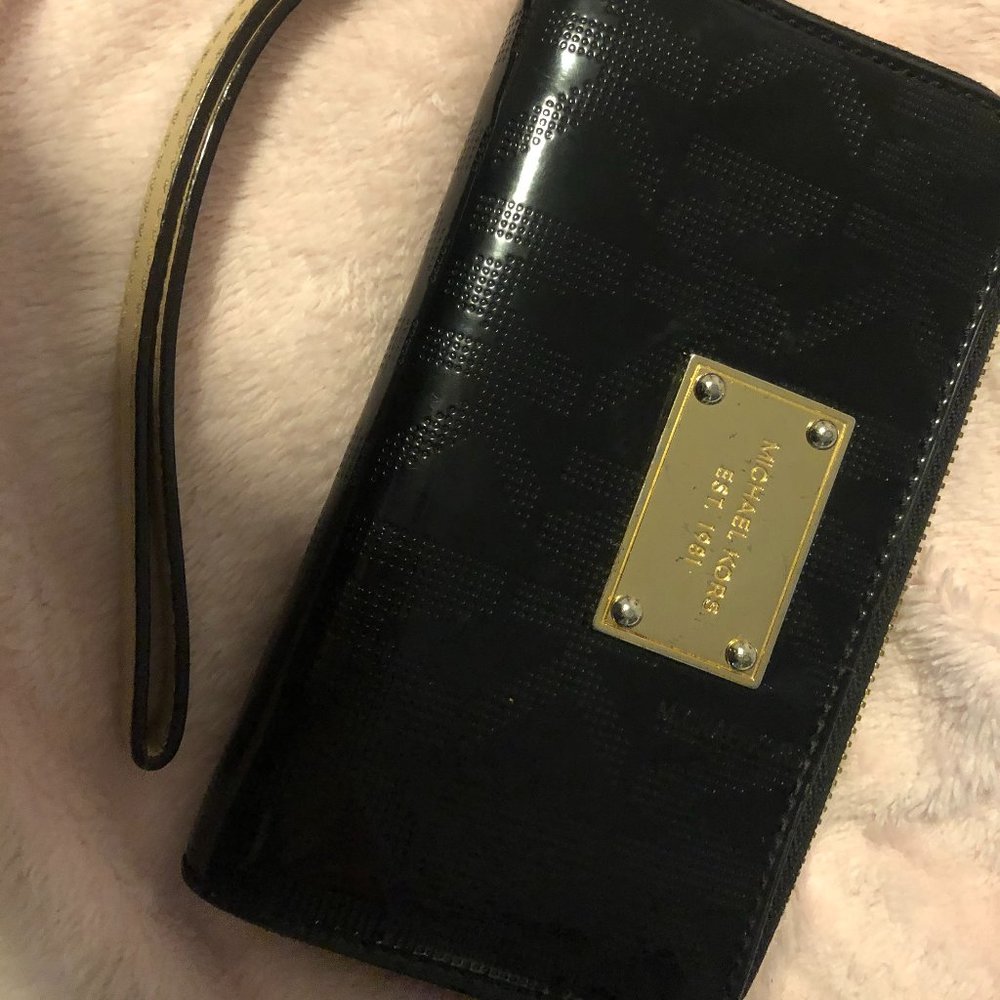 Michael Kors Black Wallet